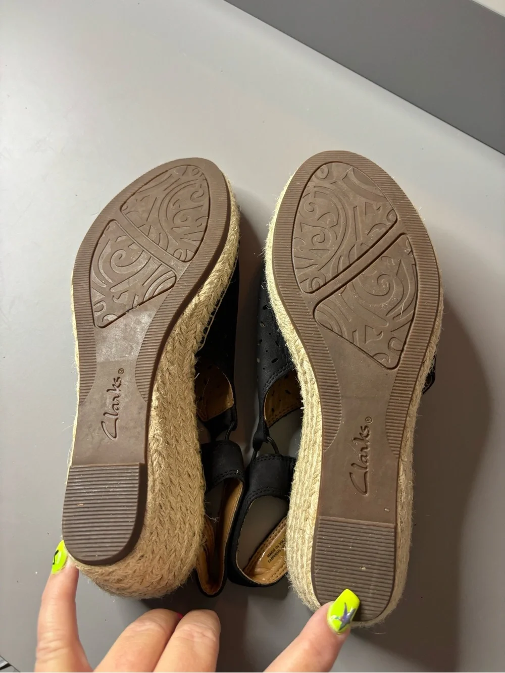 Clark’s Petrina Gail Leather Sandals Size 9 Neutral Beach Bohemian Spring